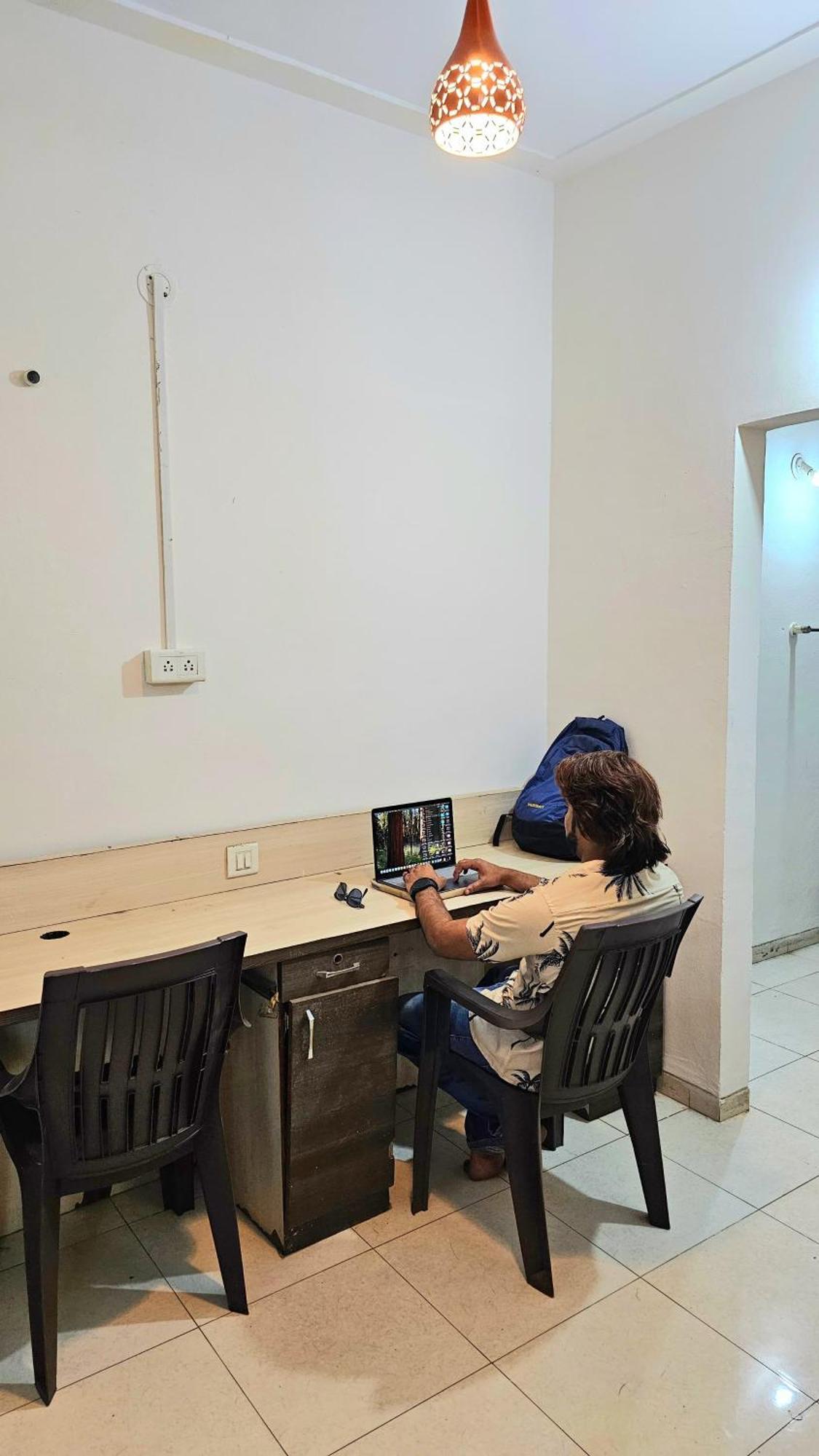 Elephant House - Boutique Hostel & Cowork Méribel Village Екстериор снимка